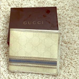 Gucci wallet
